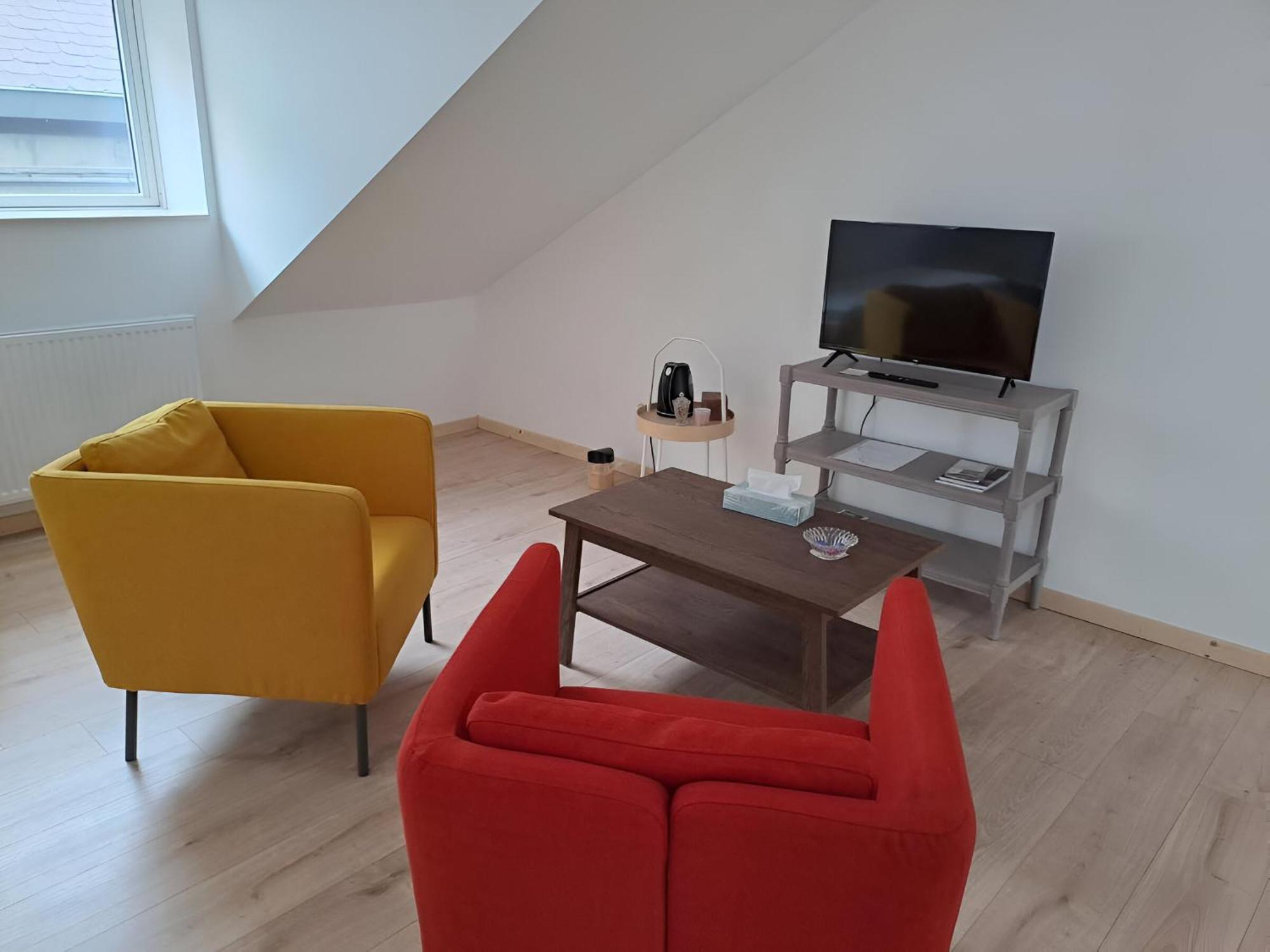 O Reflets - Citabelle For 3 - Studio 2 Beds View "Citadelle" Dinant Exterior photo
